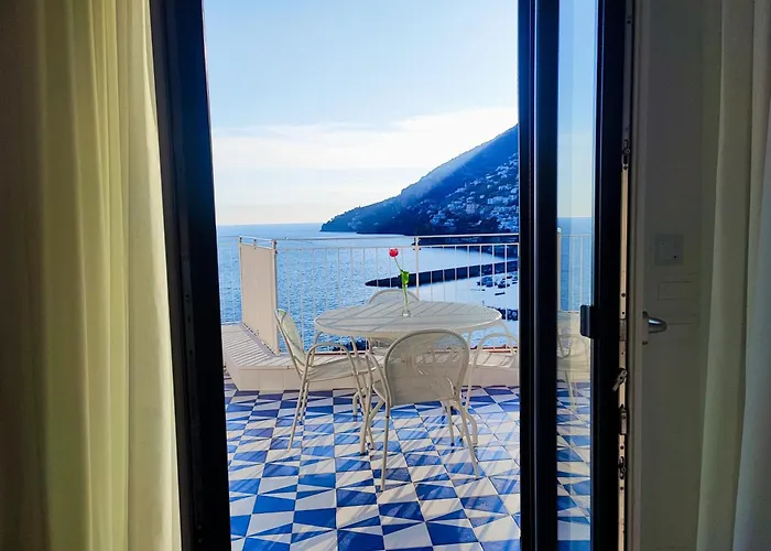 Amalfully Boutique Apartment - A Seaview Gem